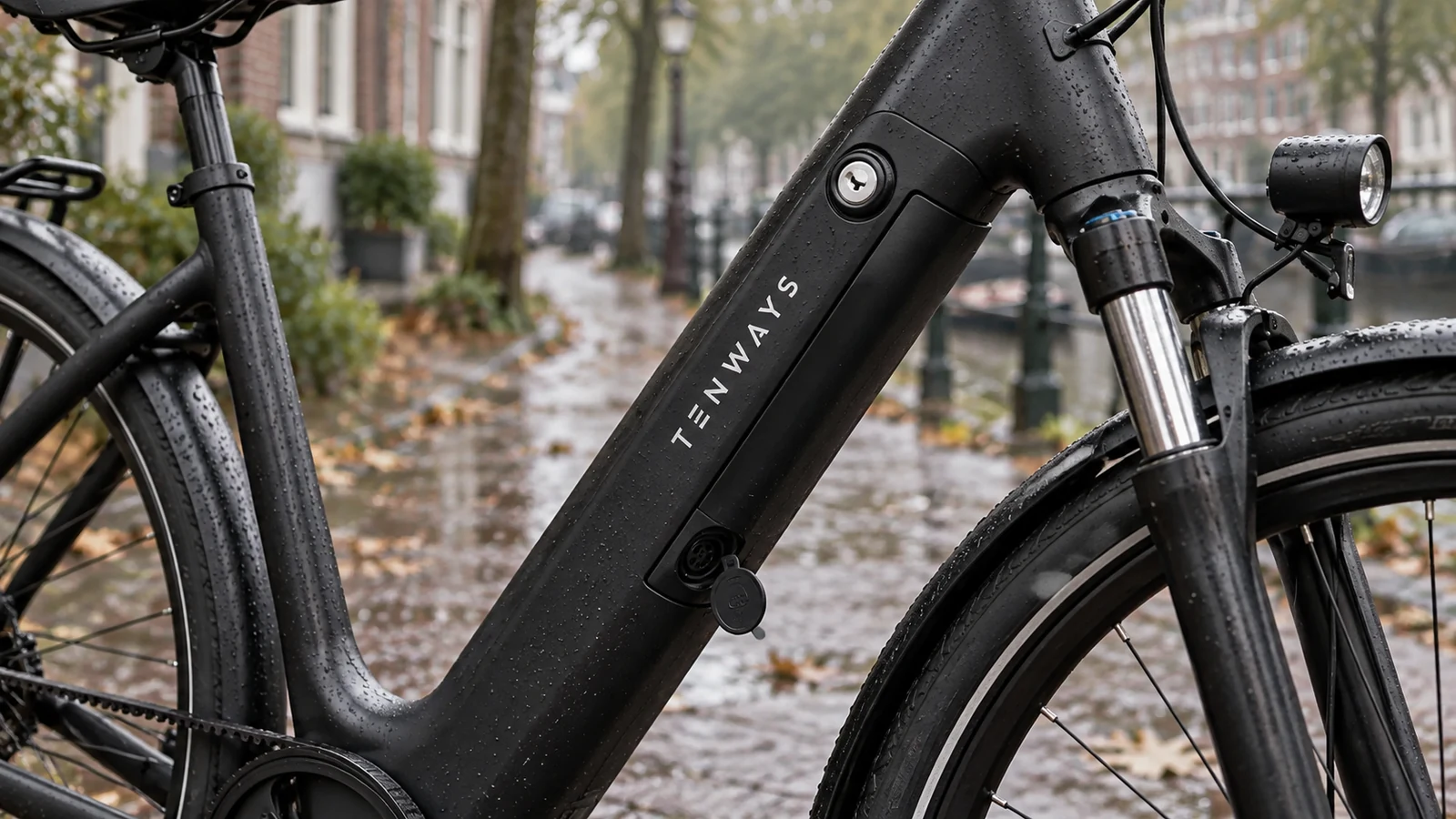 Detail van de uitneembare accu bij een Tenways CGO800S