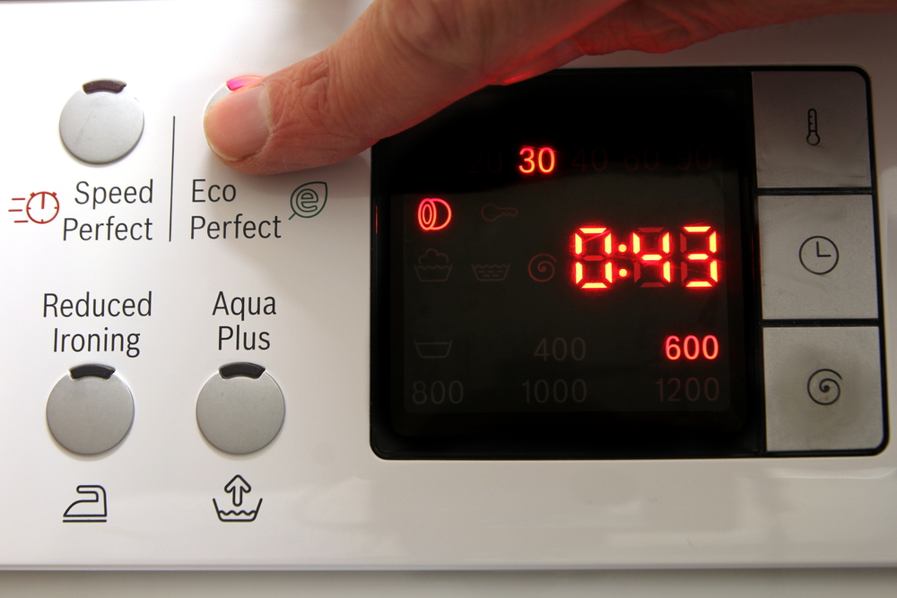 Energy consumption washer and dryer set eco mode in the control panel